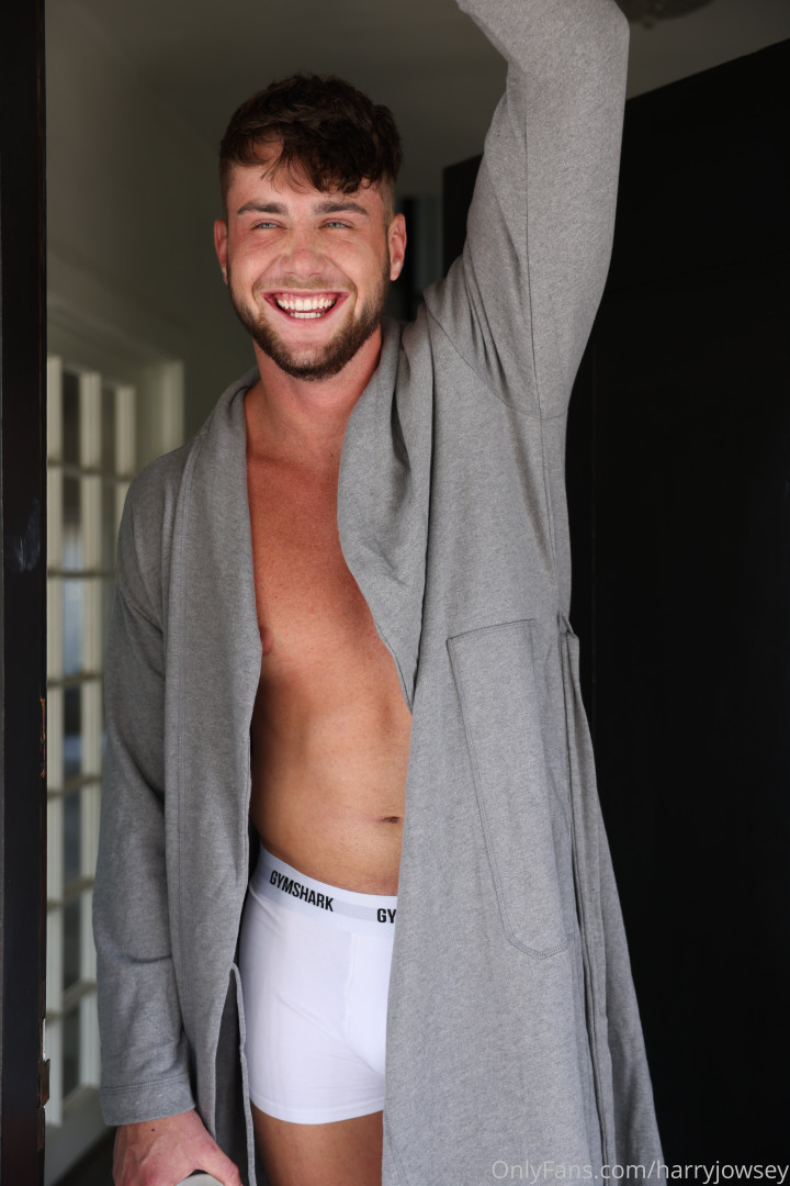 Photo by harryjowsey published on October 16,2023 17:46:24 - BestThots