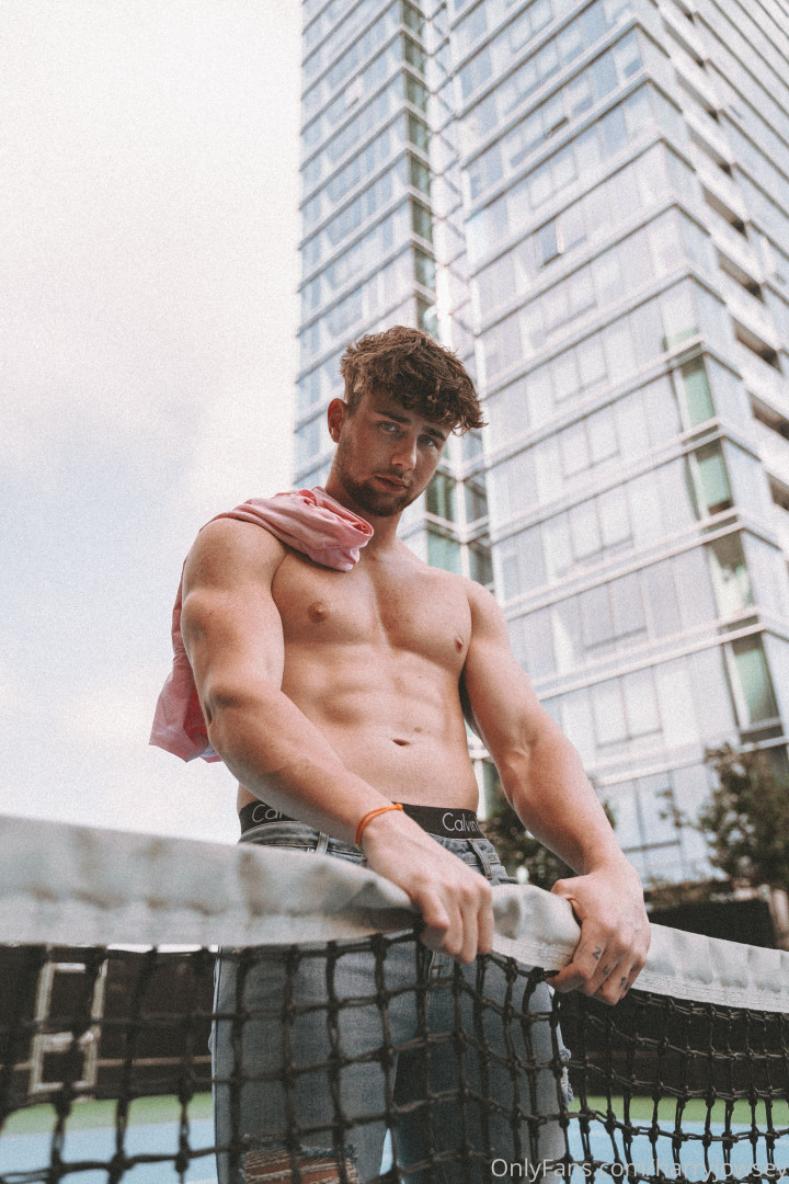 Photo by harryjowsey published on October 16,2023 17:47:24 - BestThots