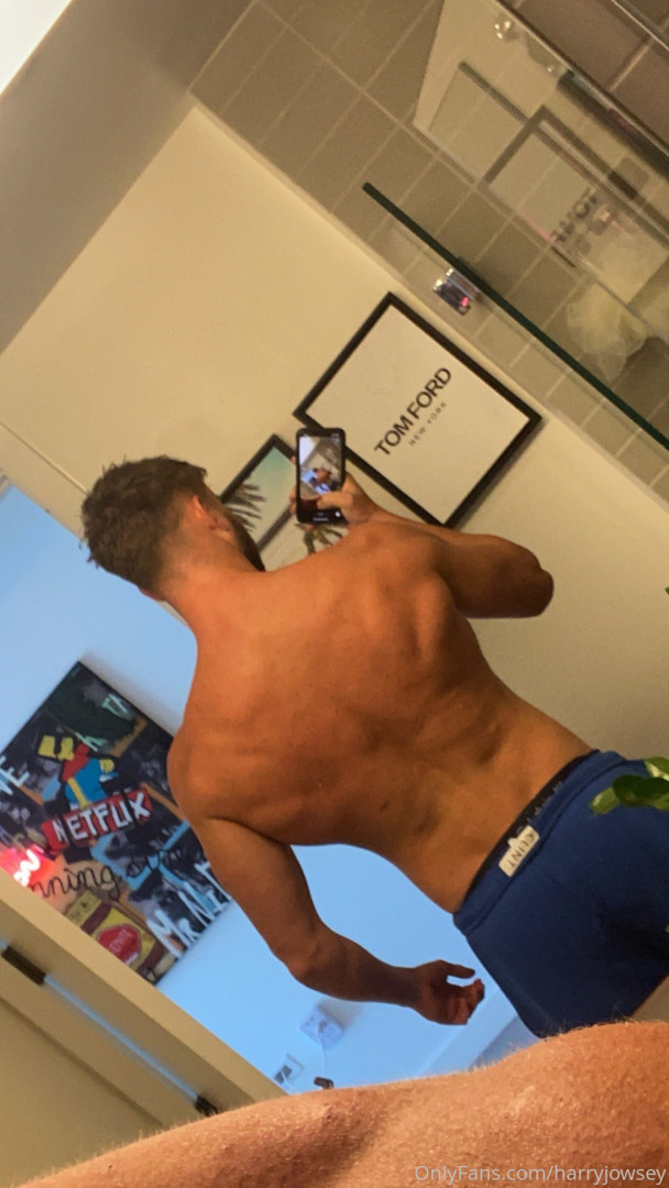 Photo by harryjowsey published on October 16,2023 17:48:50 - BestThots