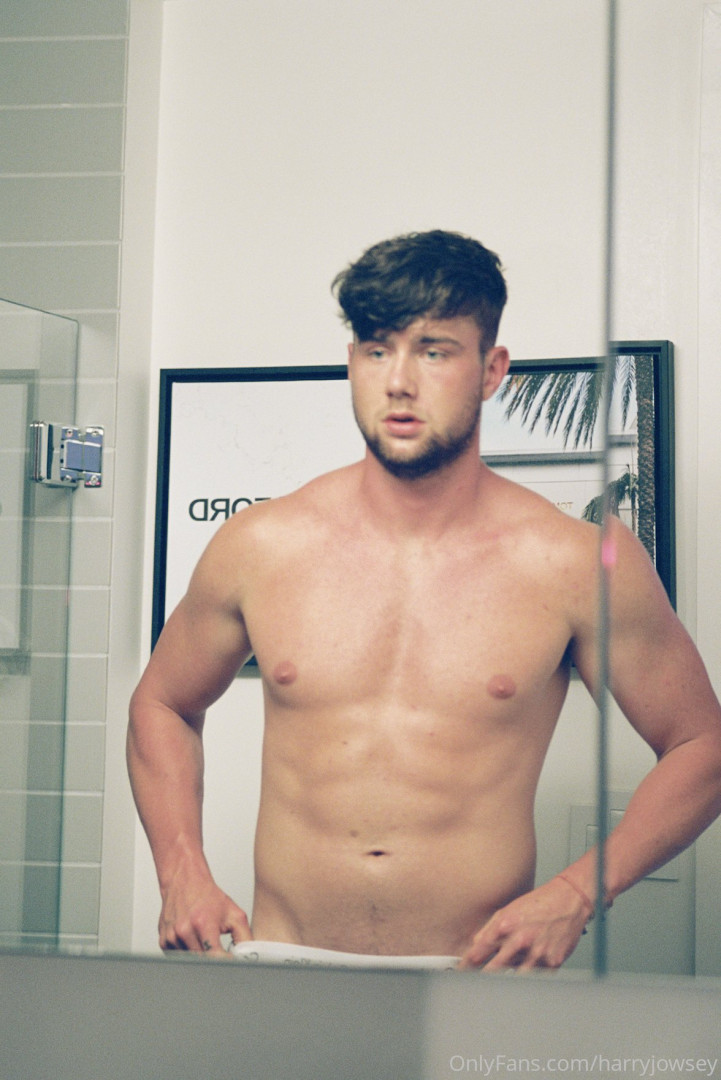 Photo by harryjowsey published on October 16,2023 17:49:34 - BestThots