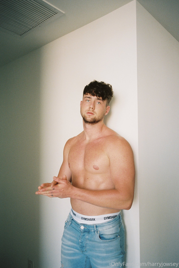 Photo by harryjowsey published on October 16,2023 17:50:38 - BestThots