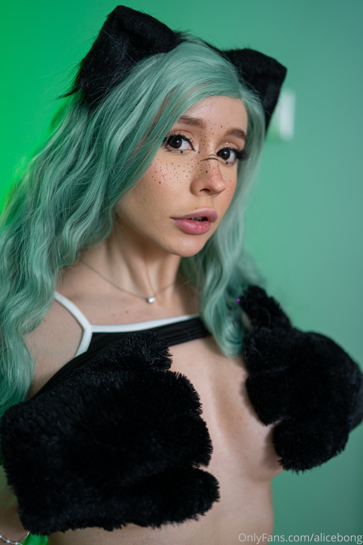 Photo by alicebong published on November 20,2023 11:30:17 - BestThots