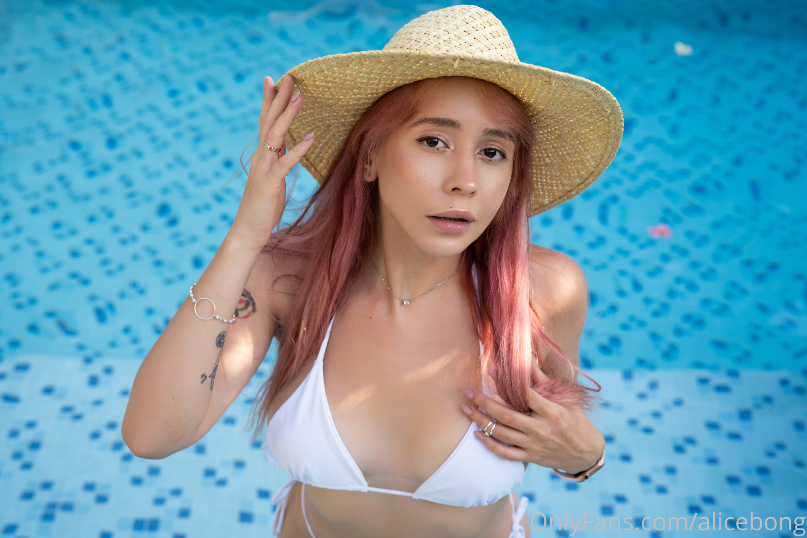 Photo by alicebong published on November 20,2023 11:35:43 - BestThots