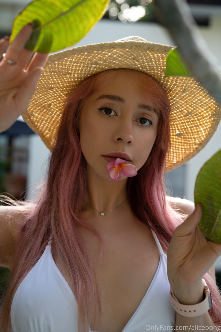 Photo by alicebong published on November 20,2023 11:36:12 - BestThots