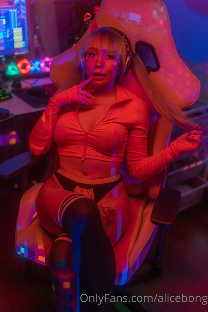 Photo by alicebong published on November 20,2023 11:36:25 - BestThots