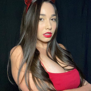 karleegrey #6001862