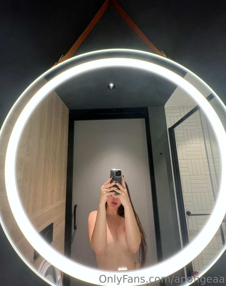 Photo by apofigeaa published on November 24,2023 07:14:27 - BestThots
