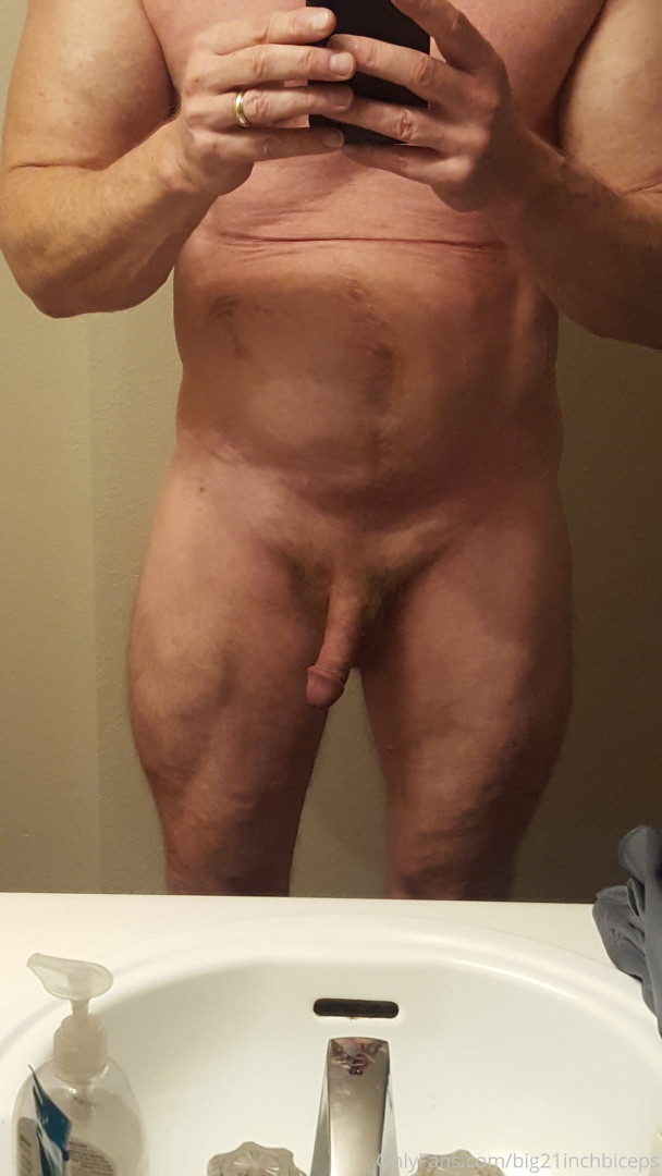 Photo by big21inchbiceps published on October 16,2023 18:21:06 - BestThots