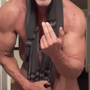 big21inchbiceps #7273629