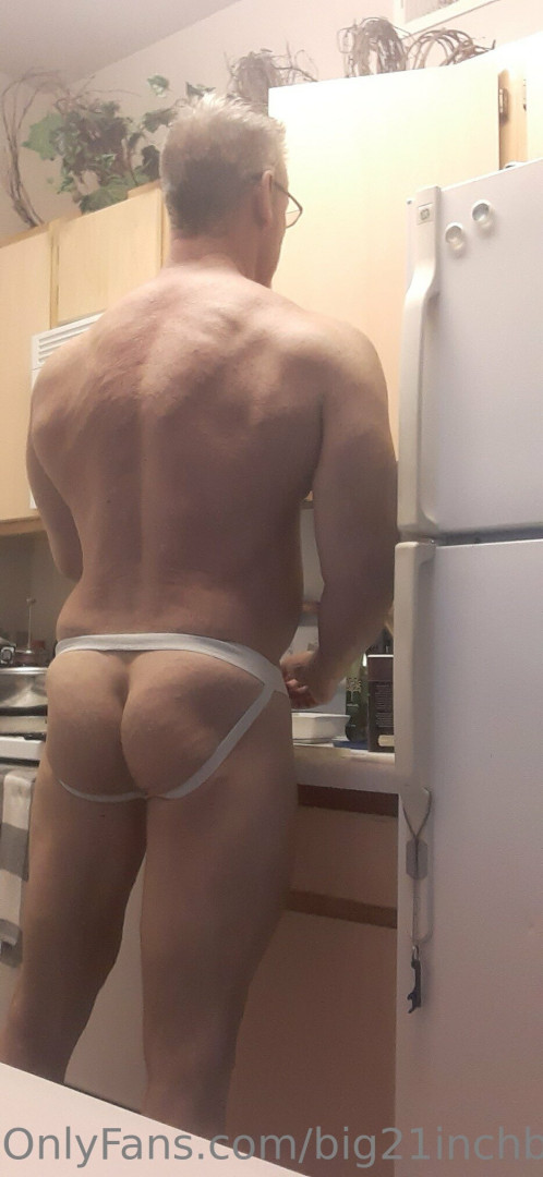 Photo by big21inchbiceps published on October 16,2023 18:22:35 - BestThots