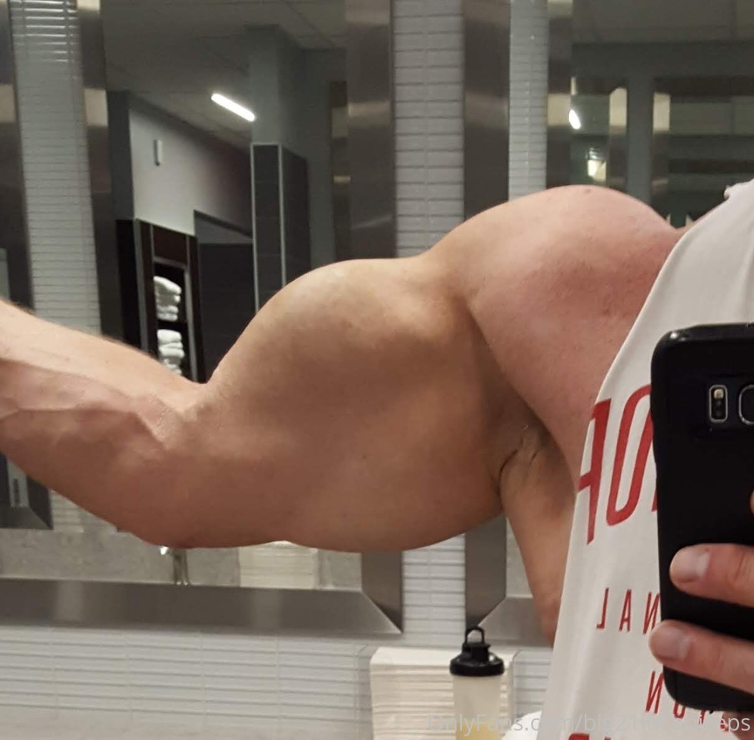 Photo by big21inchbiceps published on October 16,2023 18:23:23 - BestThots