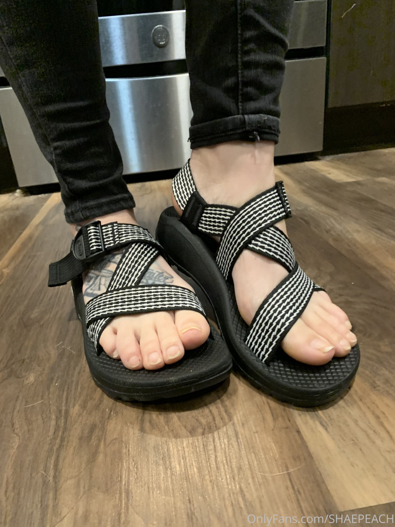 Photo by shaepeach published on June 13,2023 22:47:32 - BestThots