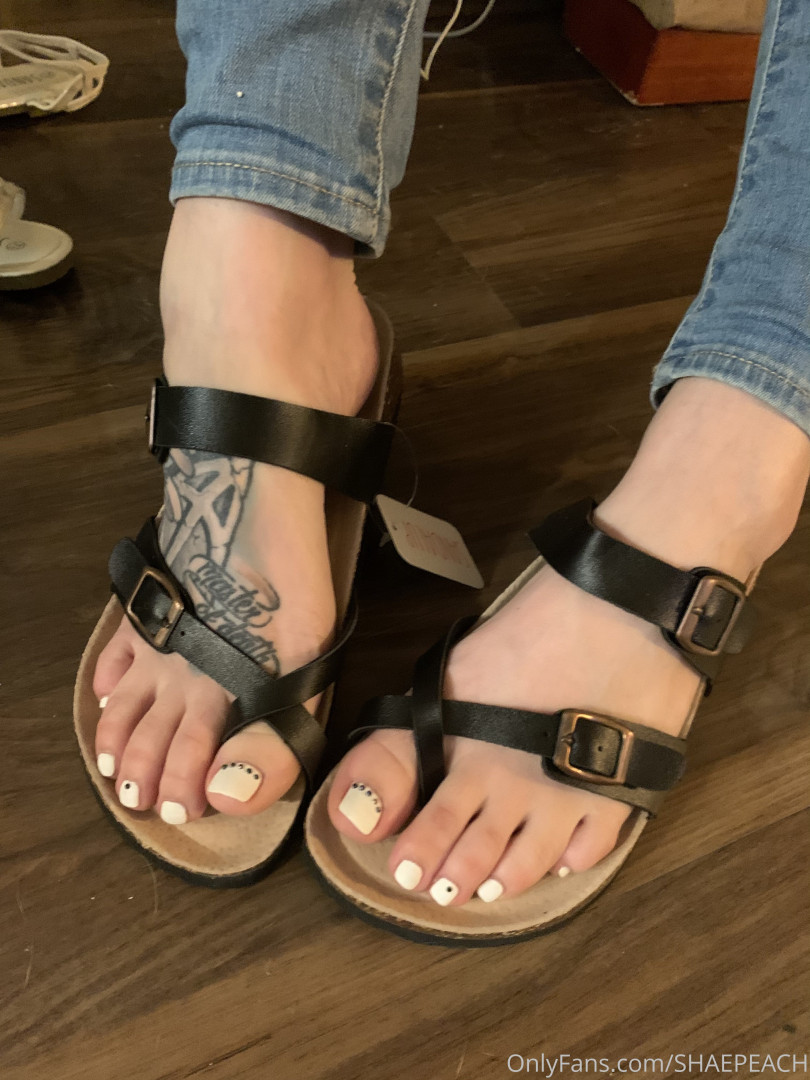 Photo by shaepeach published on June 13,2023 22:49:35 - BestThots
