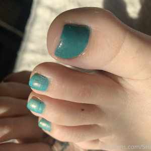 shaepeach #1579816