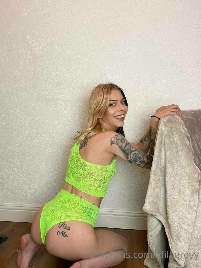 Photo by xlilagreyyfree published on October 14,2023 17:05:11 - BestThots