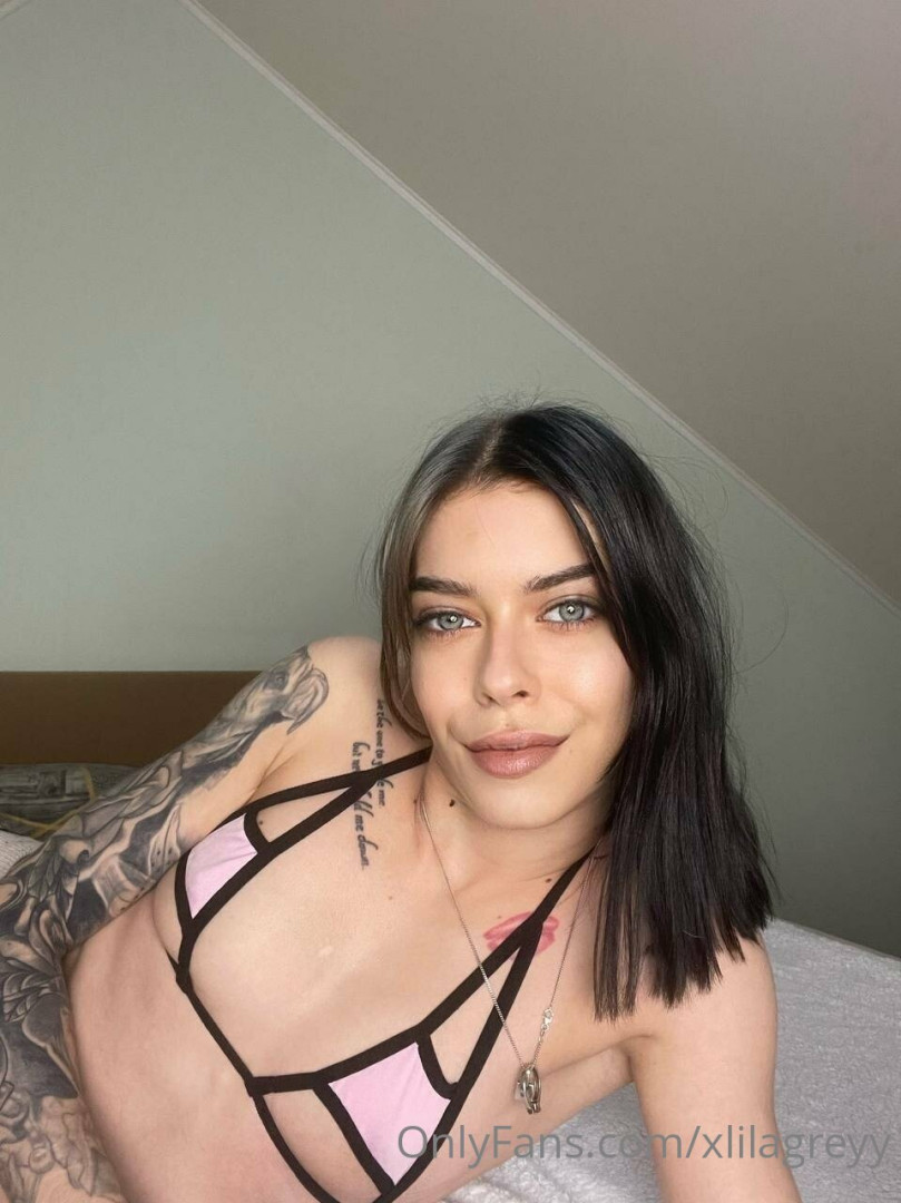 Photo by xlilagreyyfree published on October 14,2023 21:44:43 - BestThots