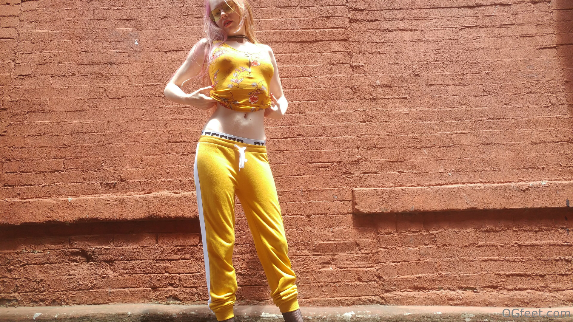 Photo by ogfeet published on October 15,2023 01:16:39 - BestThots