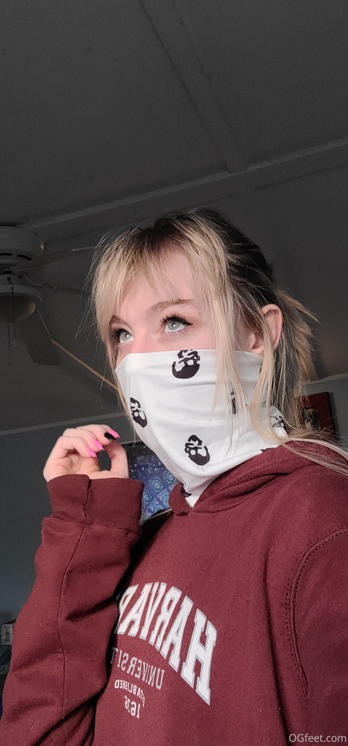 Photo by ogfeet published on October 15,2023 03:15:20 - BestThots