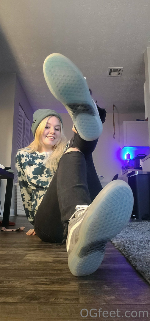 Photo by ogfeet published on October 15,2023 03:43:38 - BestThots