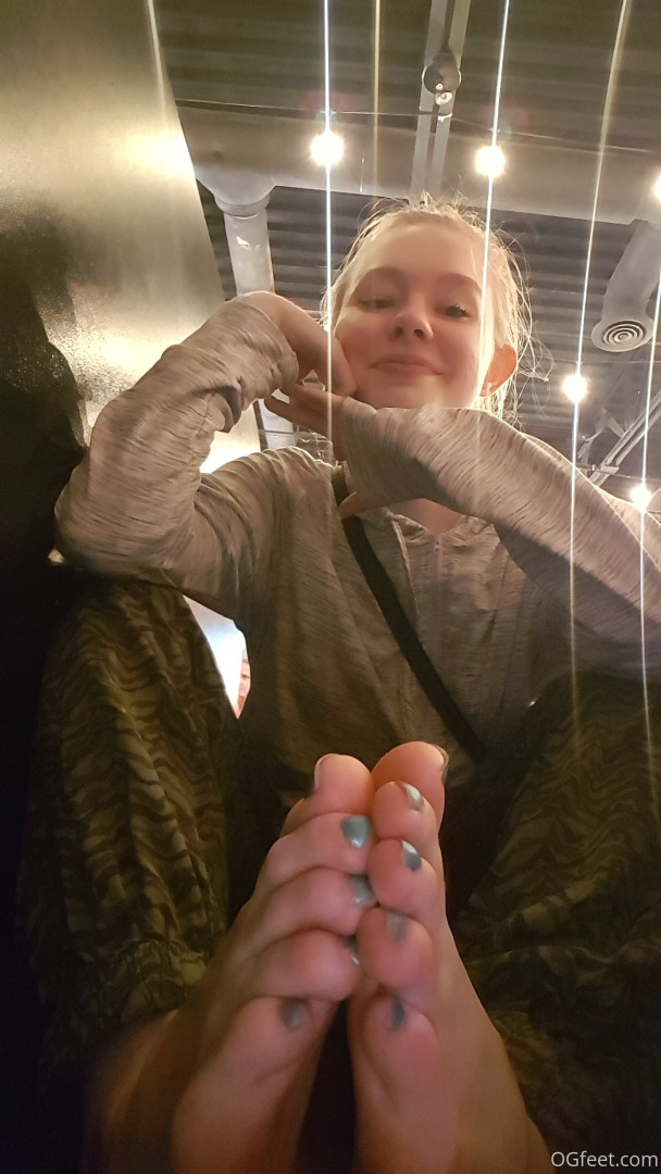 Photo by ogfeet published on October 15,2023 09:05:38 - BestThots