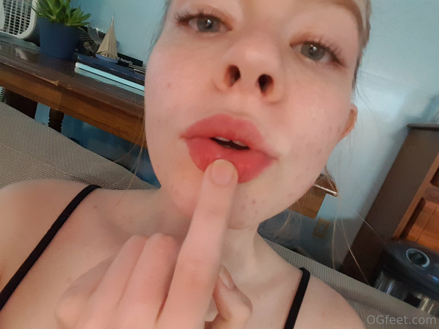 Photo by ogfeet published on October 15,2023 10:25:24 - BestThots