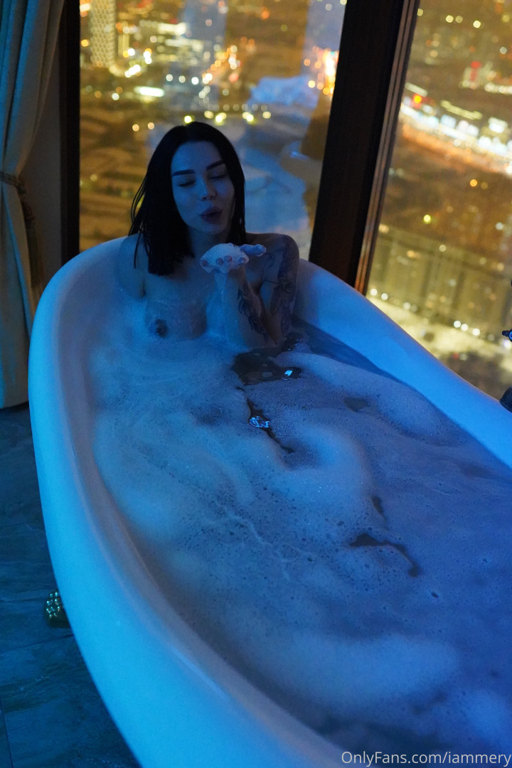 Photo by iammery published on August 31,2023 11:33:45 - BestThots