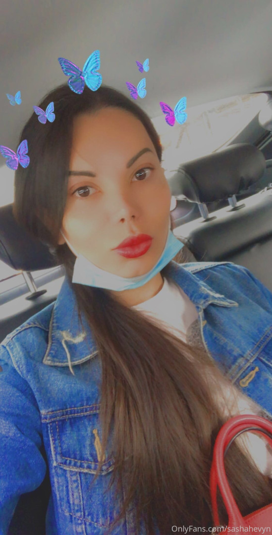 Photo by sashahevyn published on October 13,2023 23:26:33 - BestThots
