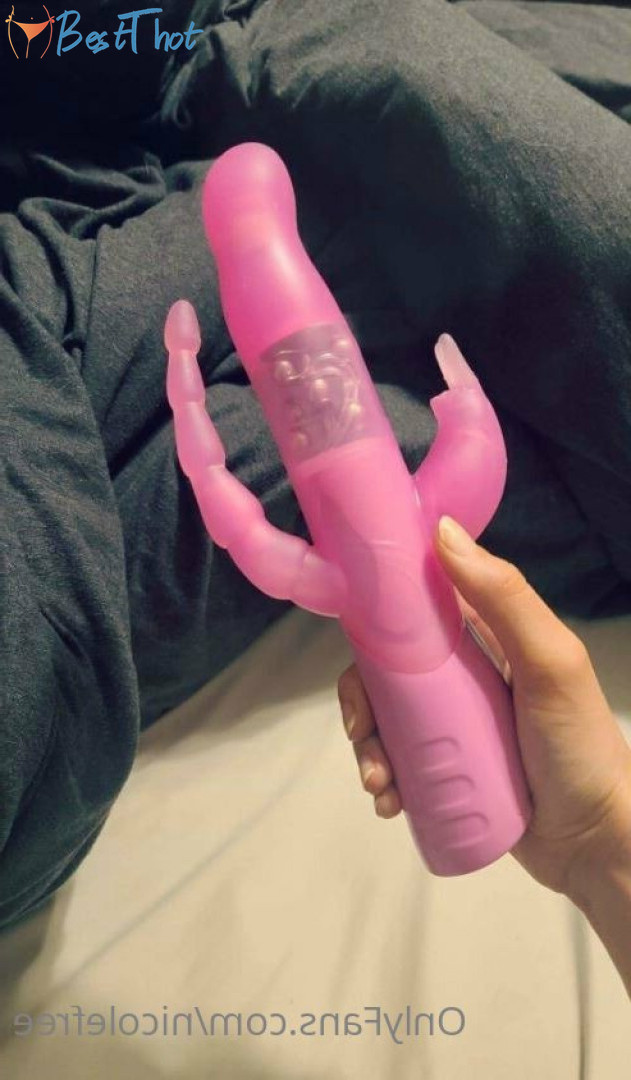 Photo by nicolefree published on December 15,2024 20:04:48 - BestThots