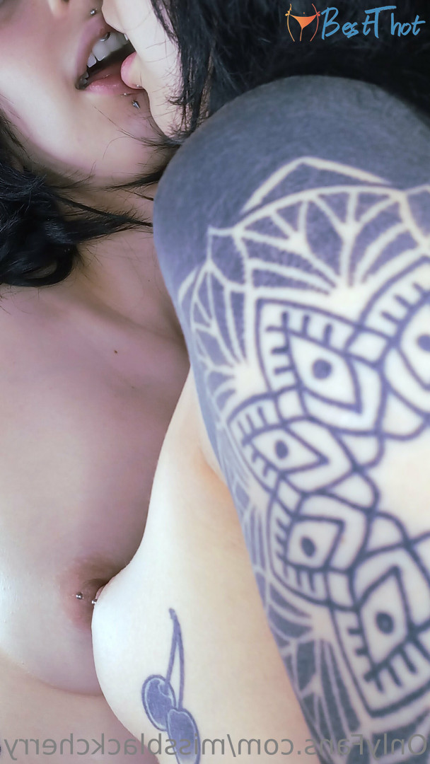 Photo by missblackcherry published on December 18,2024 09:05:03 - BestThots