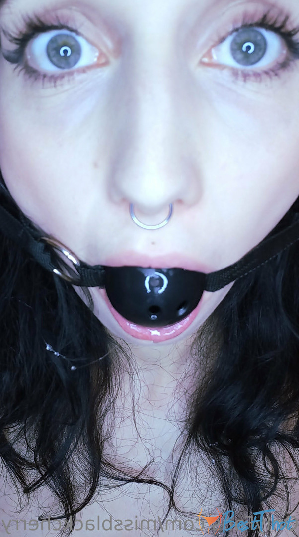 Photo by missblackcherry published on December 18,2024 09:05:13 - BestThots