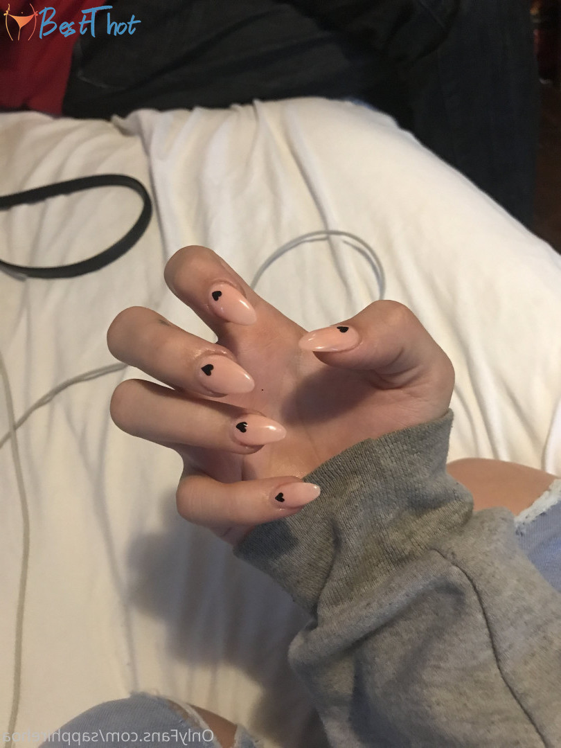 Photo by sapphirehoa published on December 21,2024 12:10:15 - BestThots