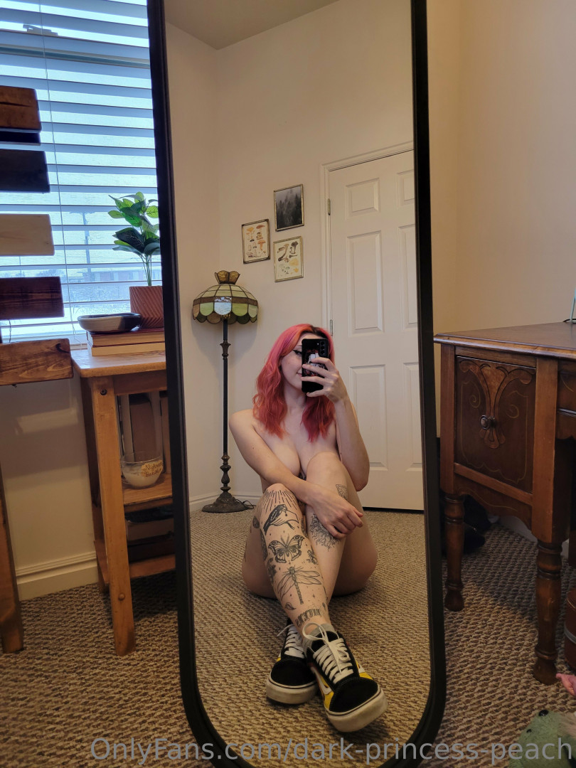 Photo by dark-princess-peach published on May 28,2023 09:41:56 - BestThots