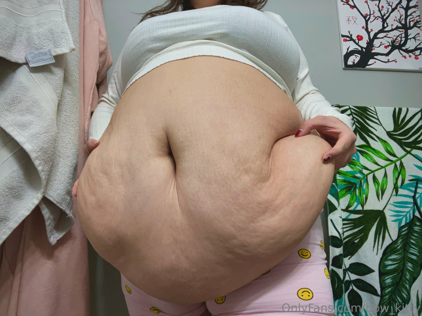 Photo by bbw_kitty published on October 14,2023 05:57:47 - BestThots