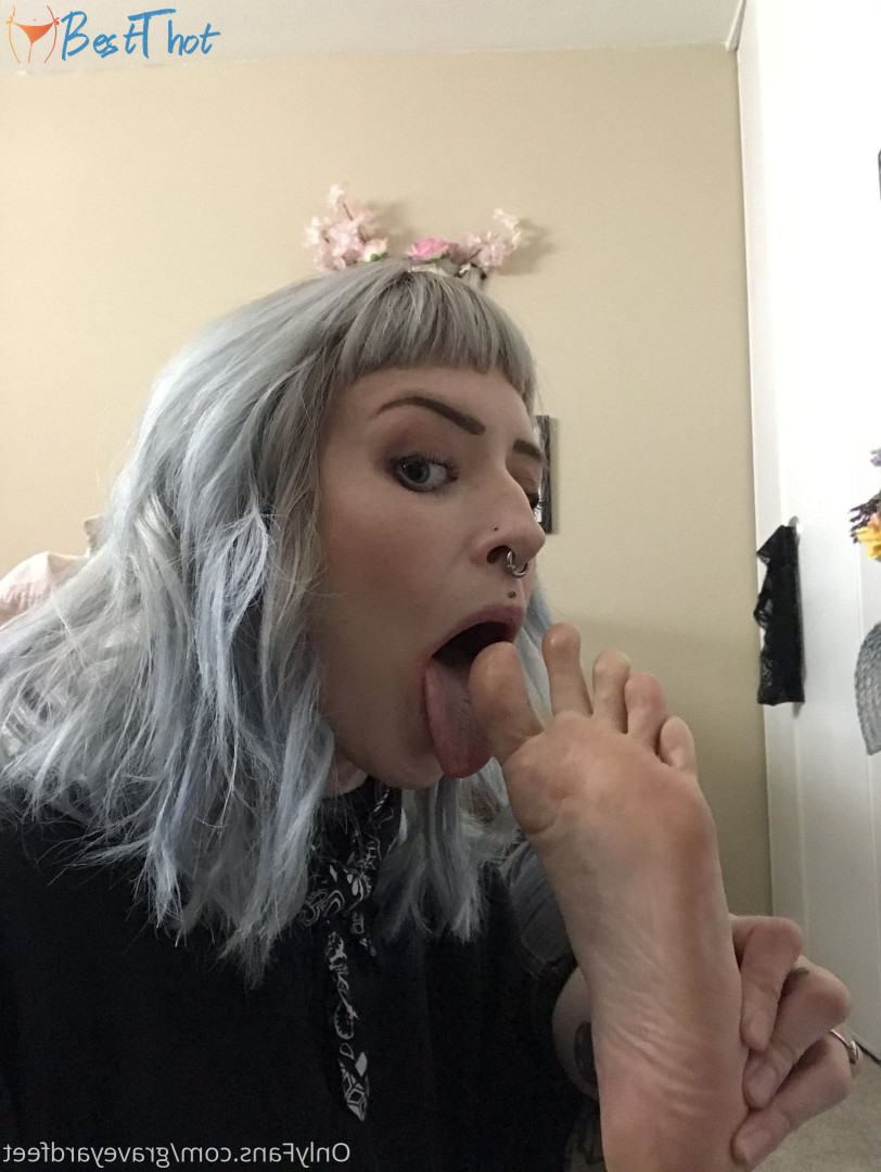 Photo by graveyardfeet published on December 22,2024 09:10:18 - BestThots