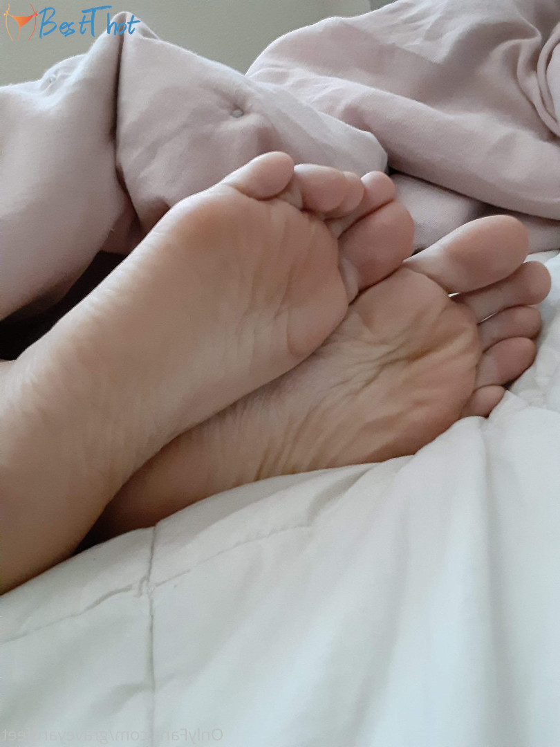 Photo by graveyardfeet published on December 22,2024 11:08:12 - BestThots