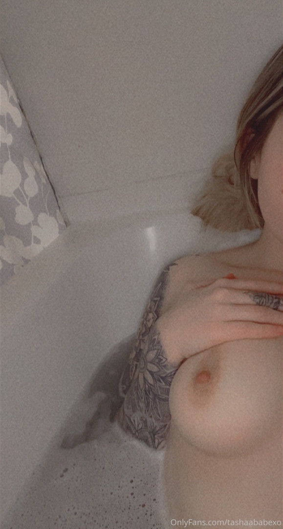 Photo by tashaababexo published on June 13,2023 03:09:09 - BestThots