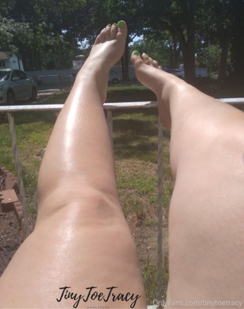 Photo by tinytoetracy published on June 24,2023 17:28:12 - BestThots