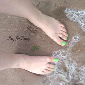 tinytoetracy #1945965