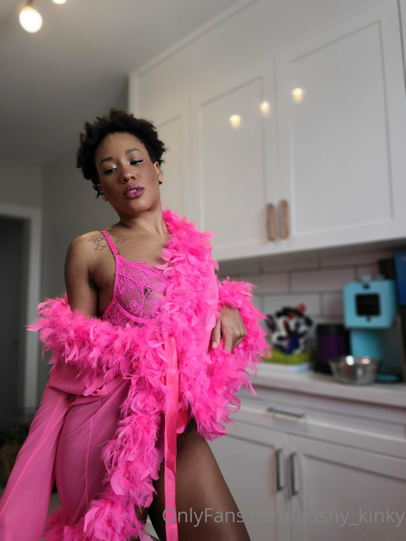 Photo by kushy_kinky published on May 23,2023 18:14:29 - BestThots