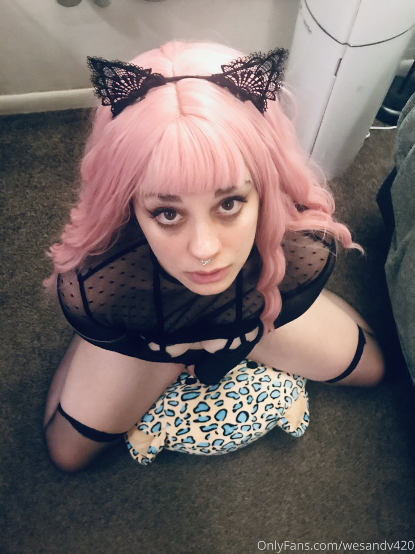 Photo by wesandv420 published on October 13,2023 18:53:01 - BestThots