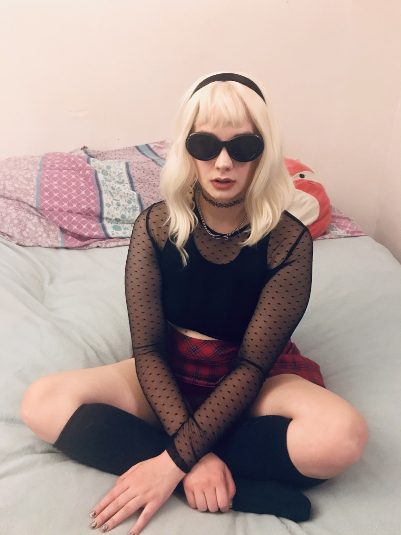 Photo by wesandv420 published on October 13,2023 18:57:24 - BestThots