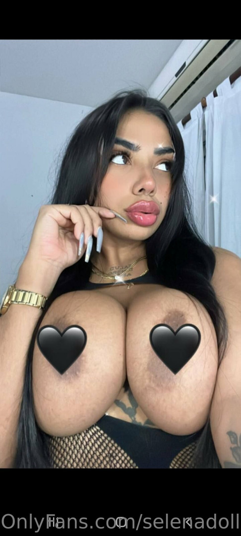 Photo by selenaadoll1 published on June 1,2023 13:06:14 - BestThots