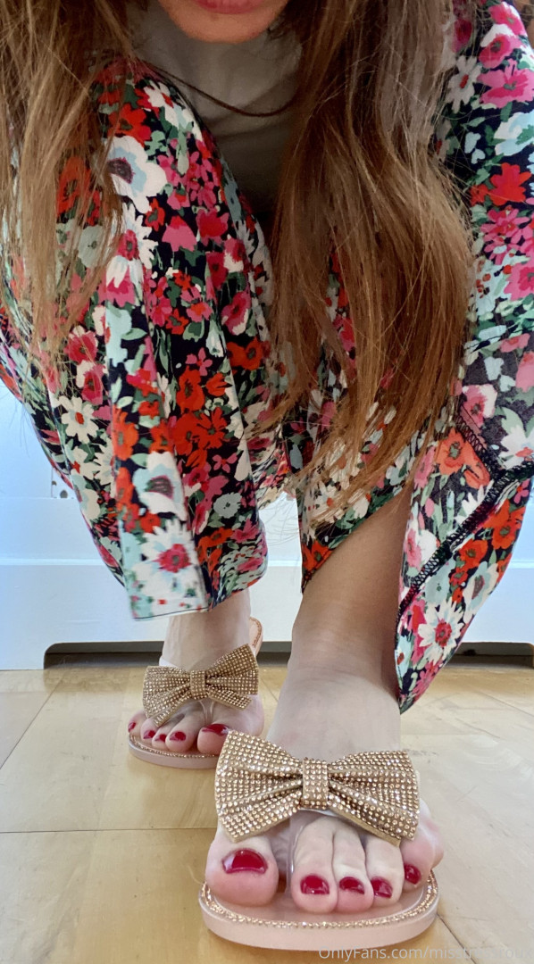 Photo by misstressroux published on October 16,2023 09:13:37 - BestThots