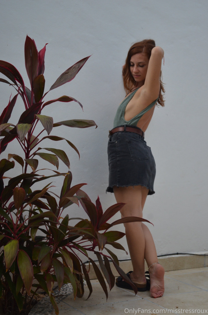 Photo by misstressroux published on October 16,2023 09:19:22 - BestThots