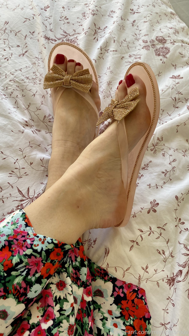Photo by misstressroux published on October 16,2023 09:20:40 - BestThots