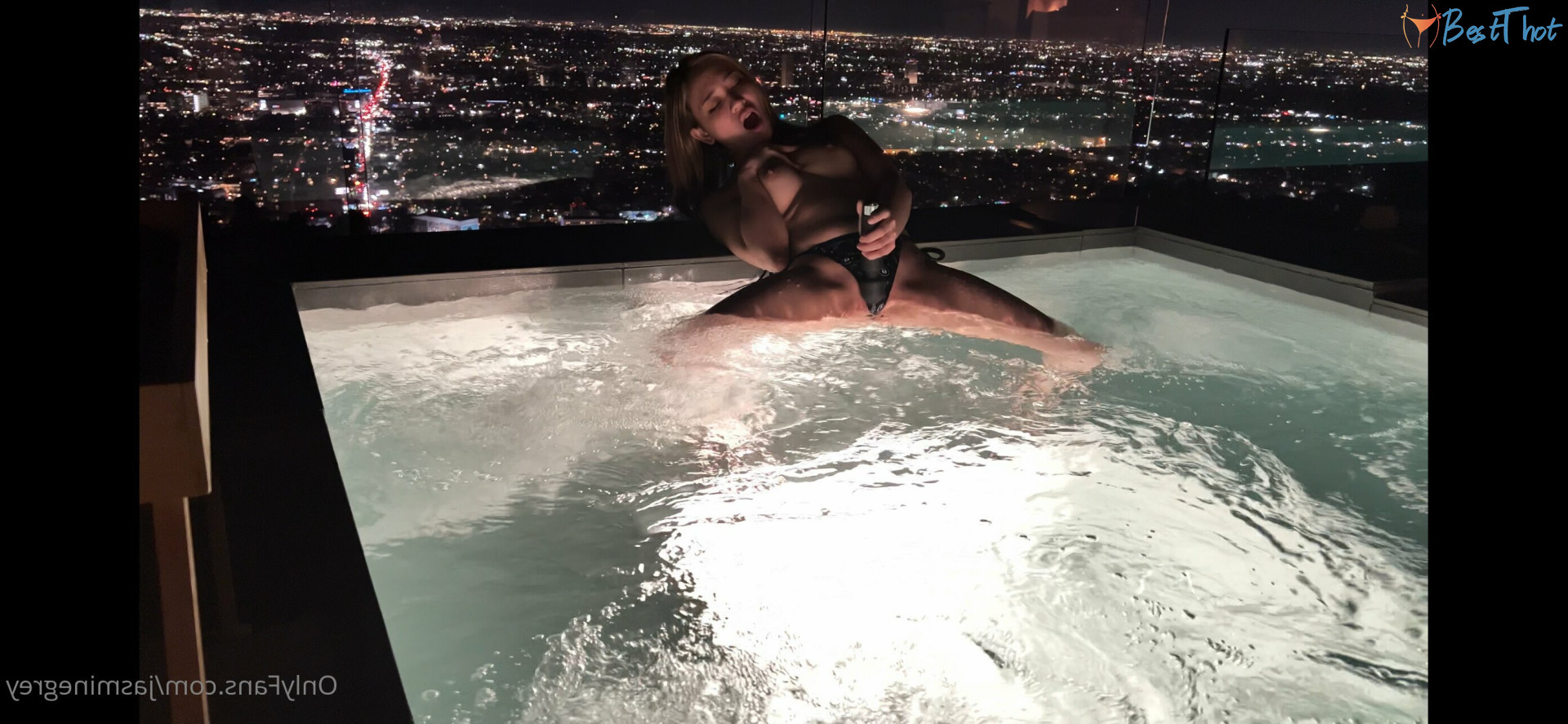 Photo by jasminegrey published on December 21,2024 14:10:33 - BestThots