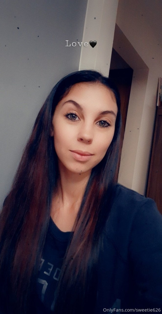 Photo by sweetie626 published on May 17,2023 10:16:30 - BestThots