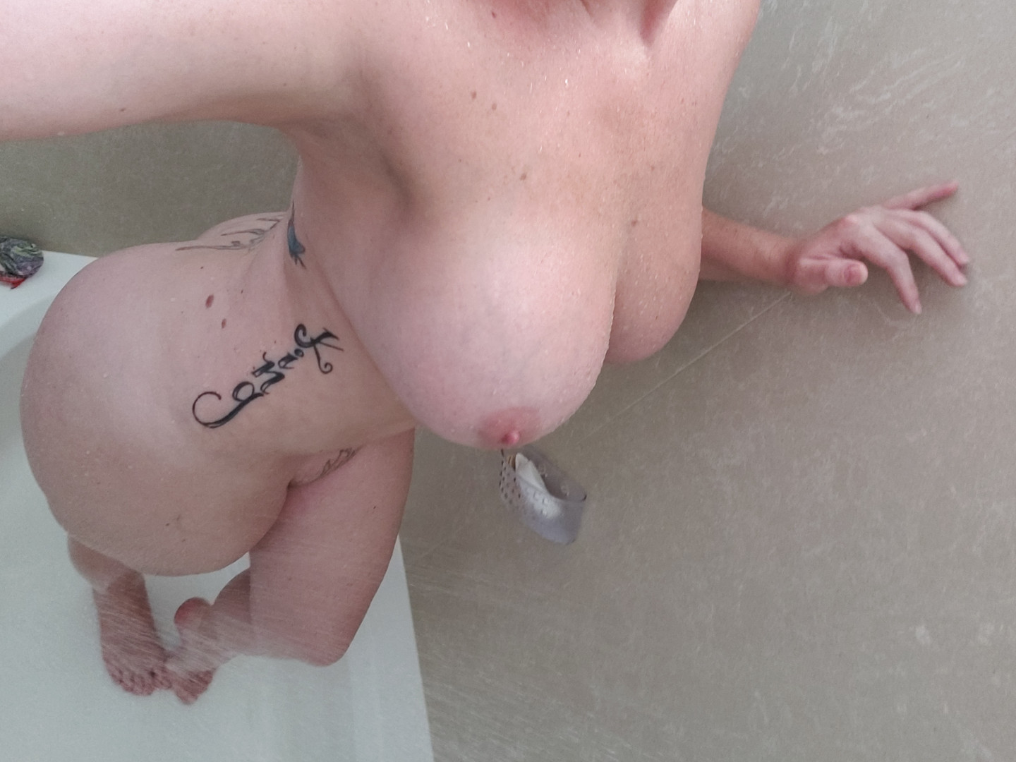 Photo by hotasshollywood published on August 30,2023 05:23:04 - BestThots