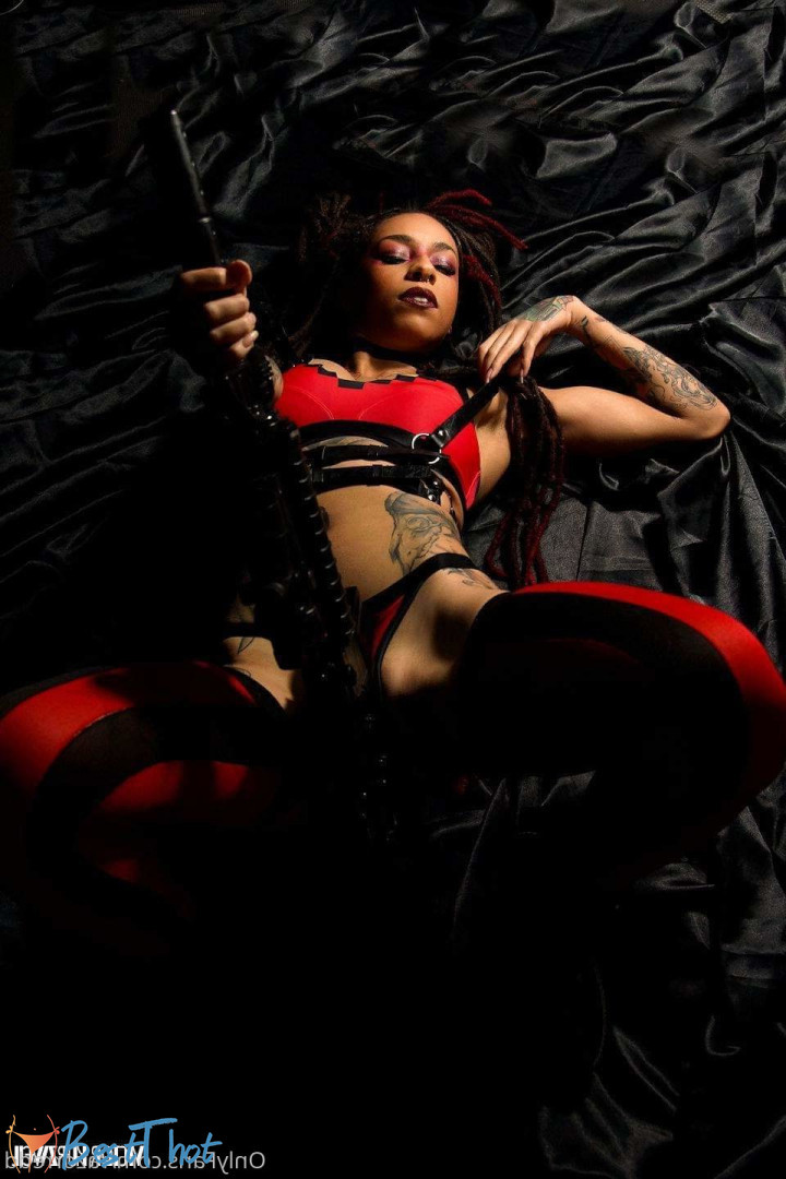 Photo by razorredd published on December 12,2024 09:22:26 - BestThots