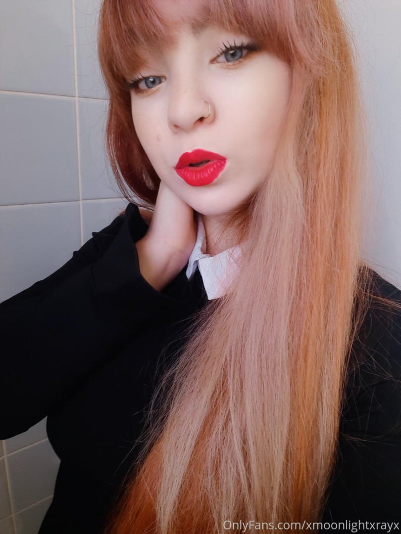 Photo by xmoonlightxrayx published on October 14,2023 00:36:21 - BestThots